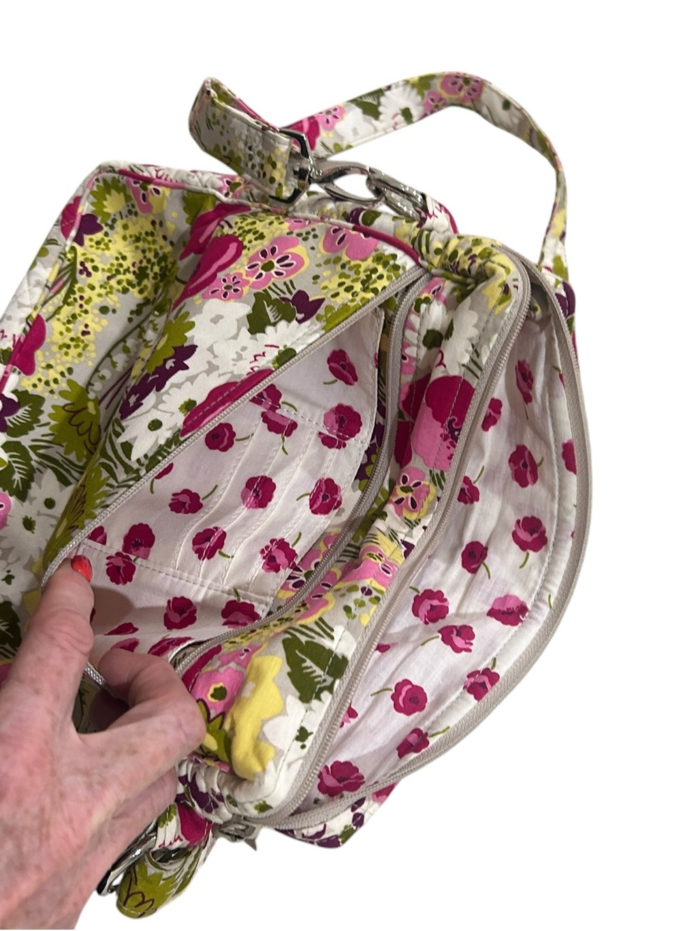 Vera Bradley Cream Crossbody flap over Pink & Green Floral adjustable strap - Picture 9 of 12